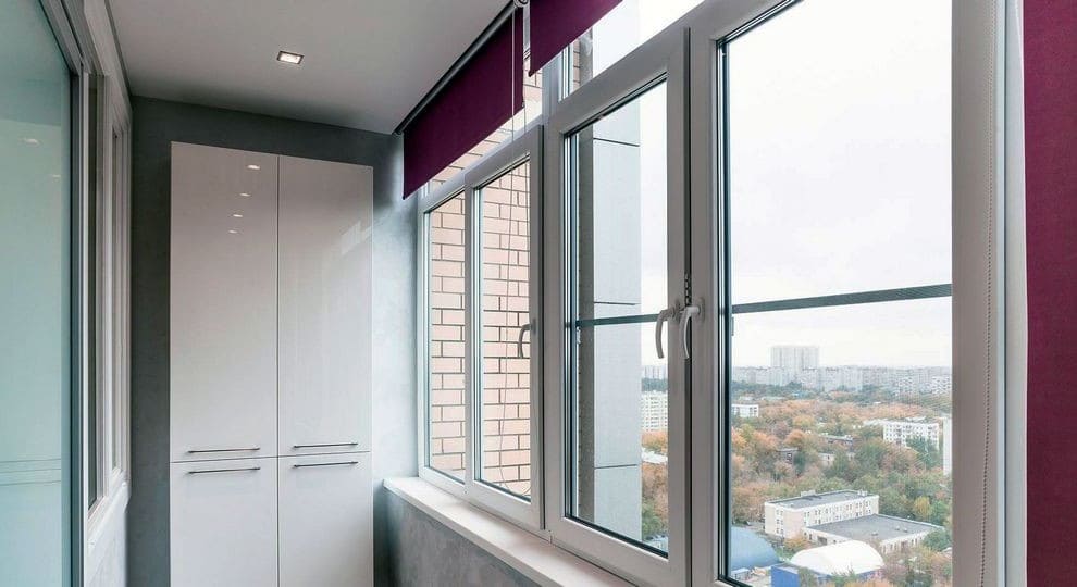 Теплое остекление балкона в Минске